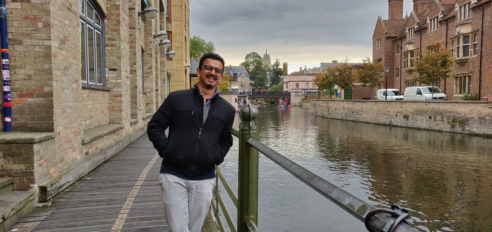 Shub beside the river in Cambridge